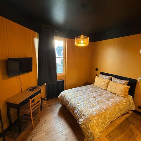 La Hacienda Negra Bed & Breakfast Saint-Jouan-des-Guérets Dış mekan fotoğraf